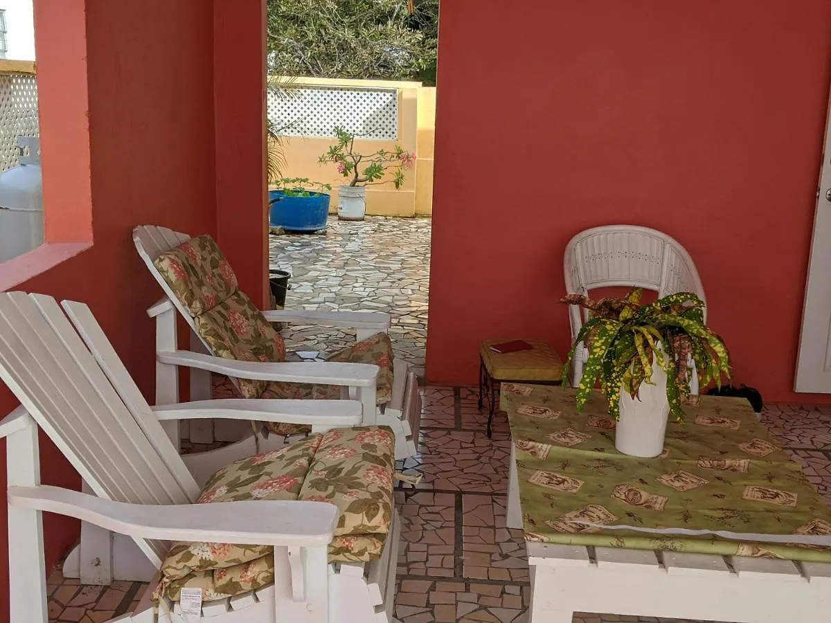 Anne'S Villa Christ Church 0*,  Barbados